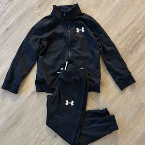 Under Armour Sweatsuit